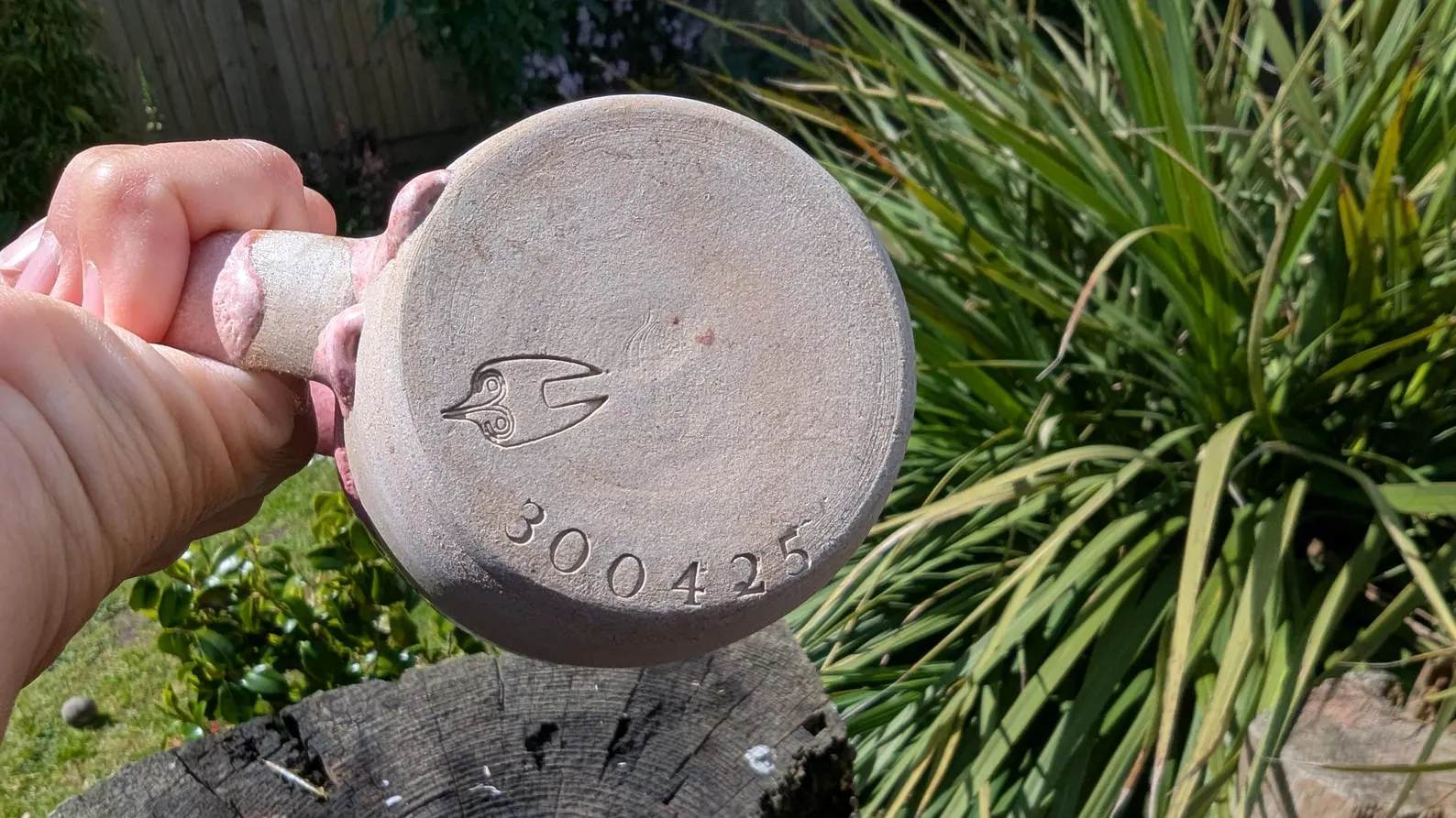 pink jug, large serving jug, handmade jug, flower display, pitcher - Image 7