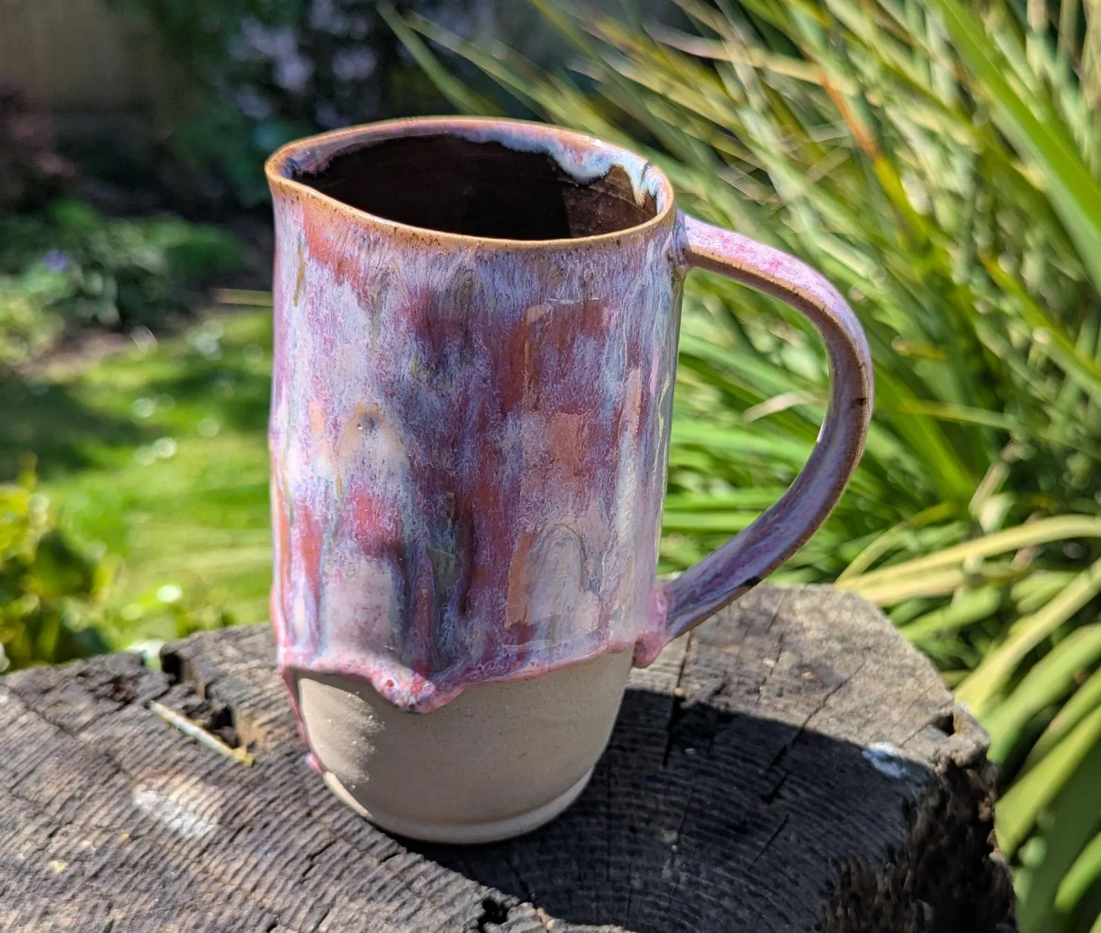 drippy pink jug, large serving jug, handmade jug, flower display, pitcher