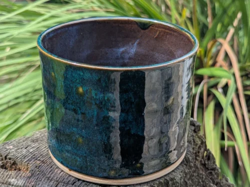 green plant pot, green ceramic plant pot, houseplant pot