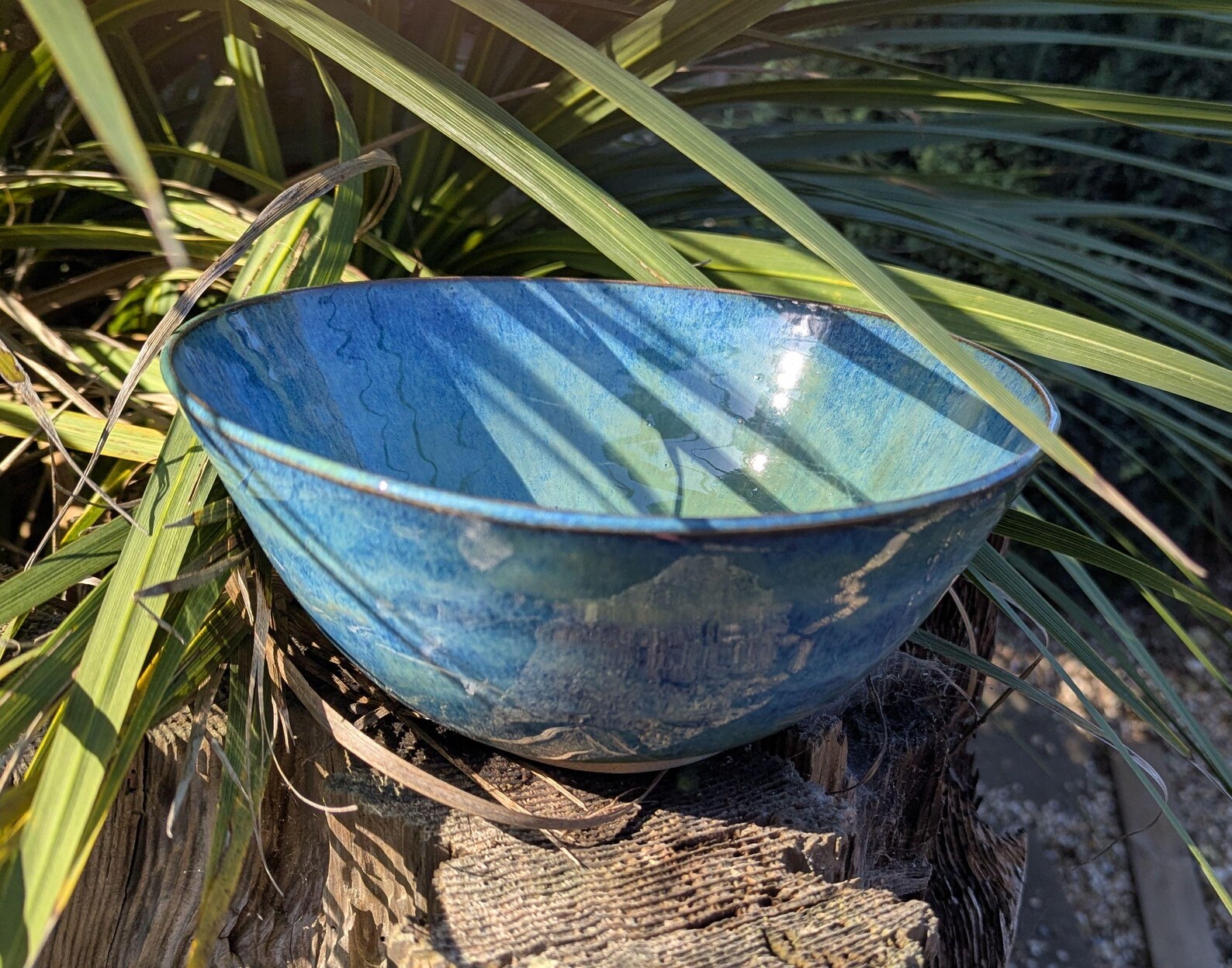 Handmade Green Ceramic Bowl: Stoneware Pottery - Image 5