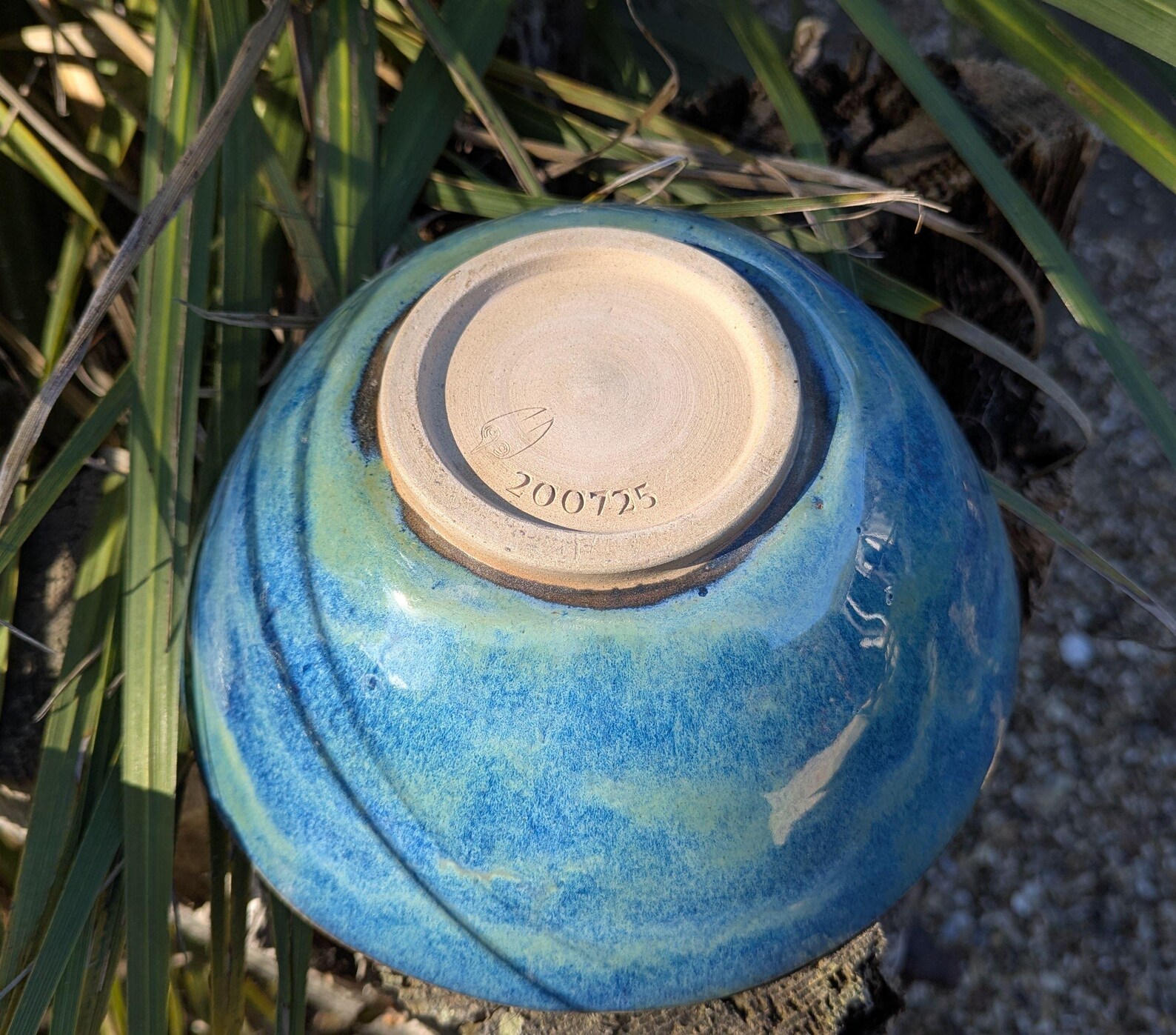 Handmade Green Ceramic Bowl: Stoneware Pottery - Image 6