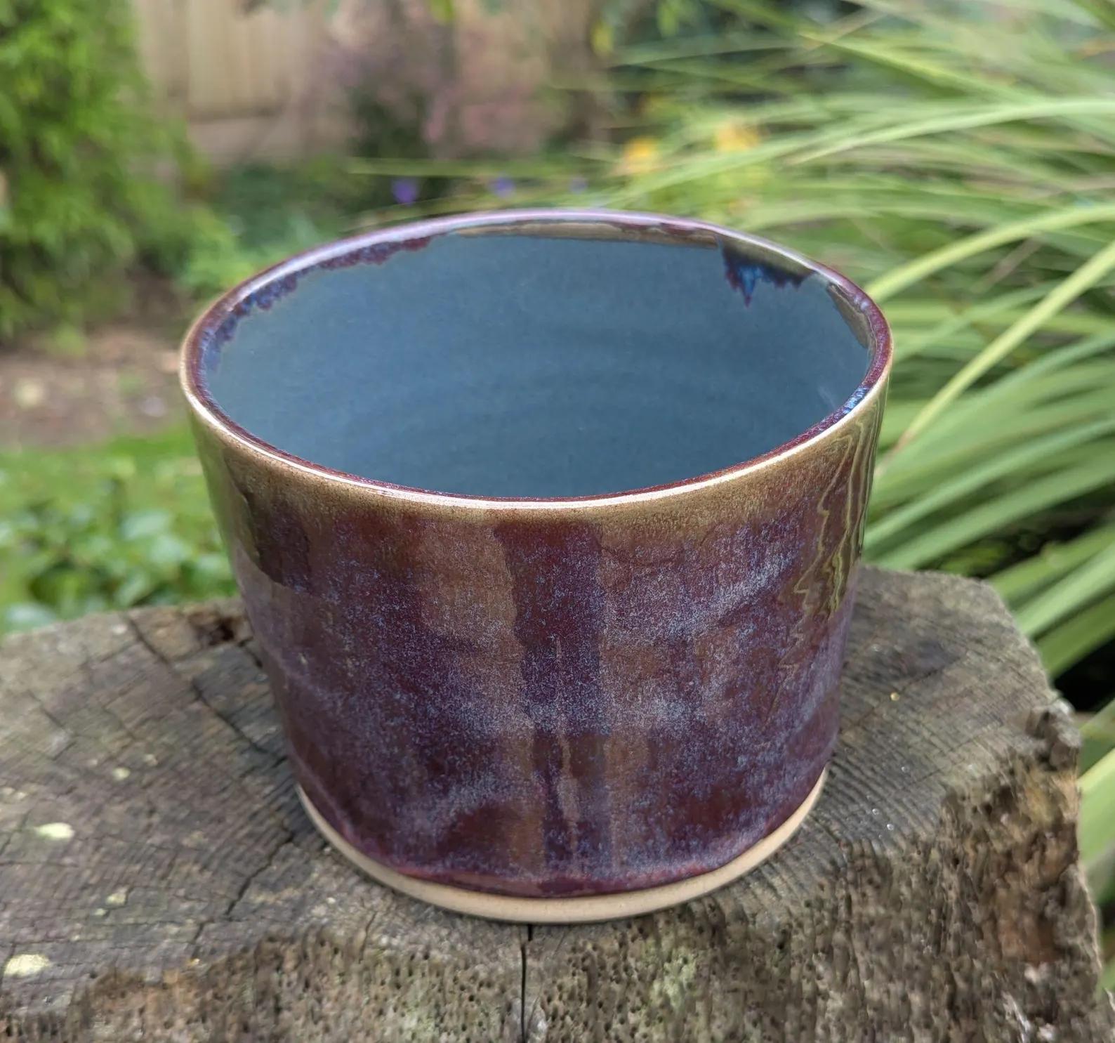 handmade plant pot, pink and Purple plant pot, handmade, ceramic planter - Image 4