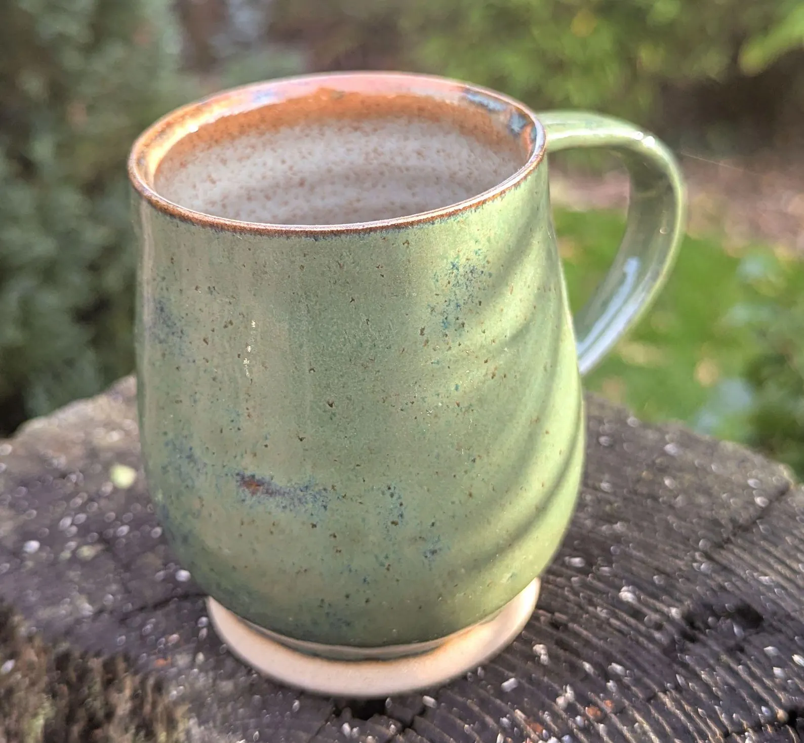 Handmade Green Ceramic Mug: green interior 10fl oz - Image 4
