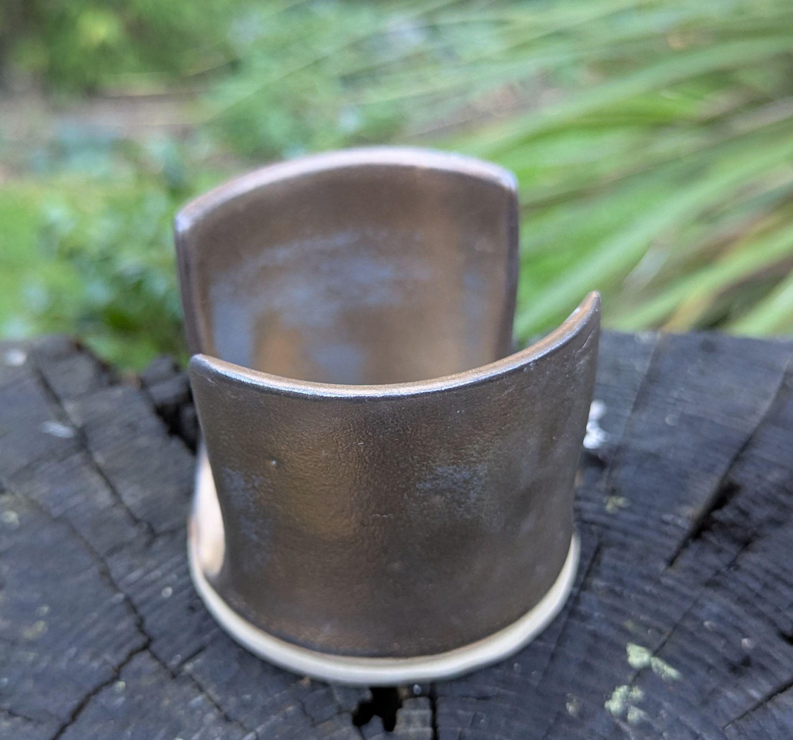 Satin gold Ceramic Sponge Holder: Handmade Kitchen Dish - Image 2
